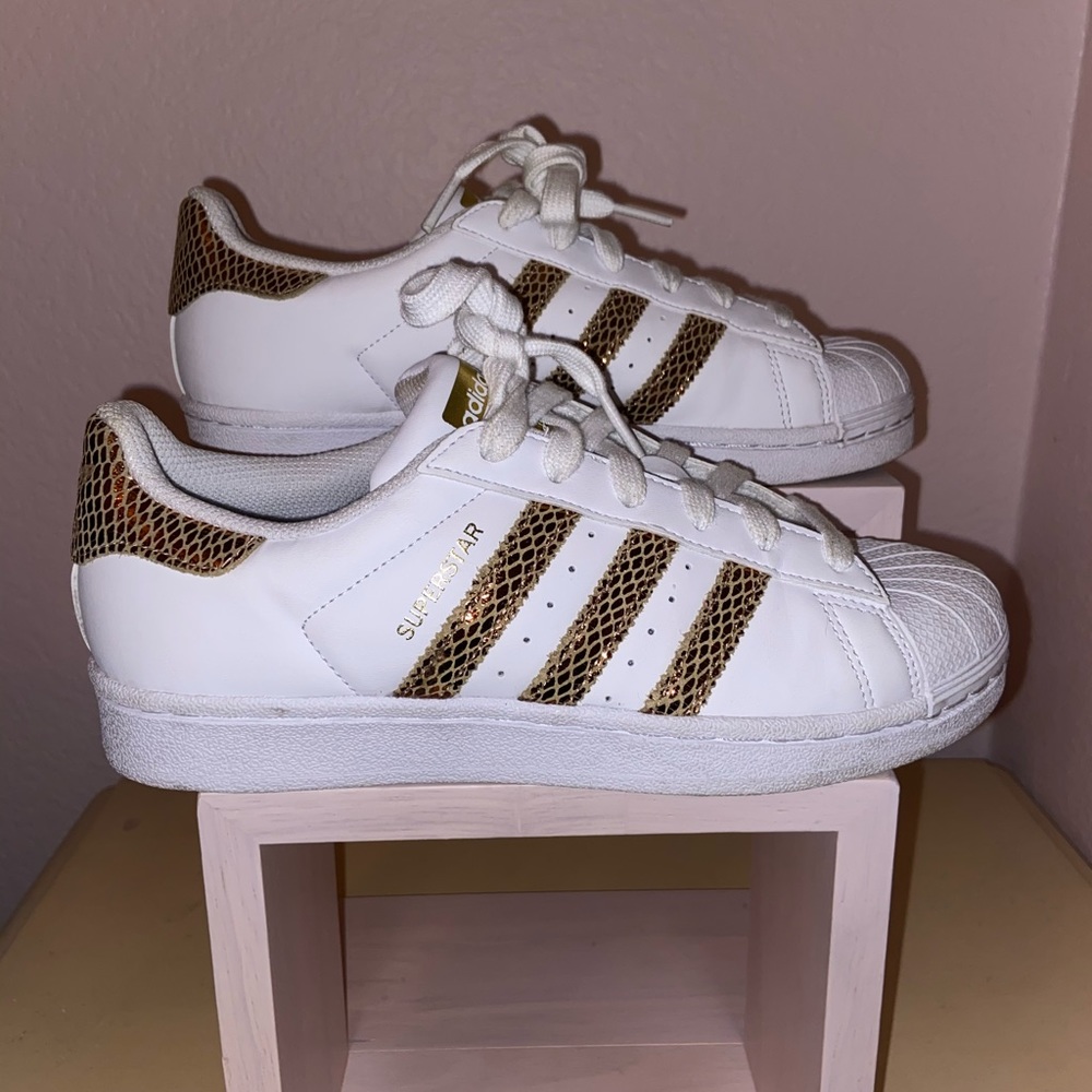 Adidas Superstars